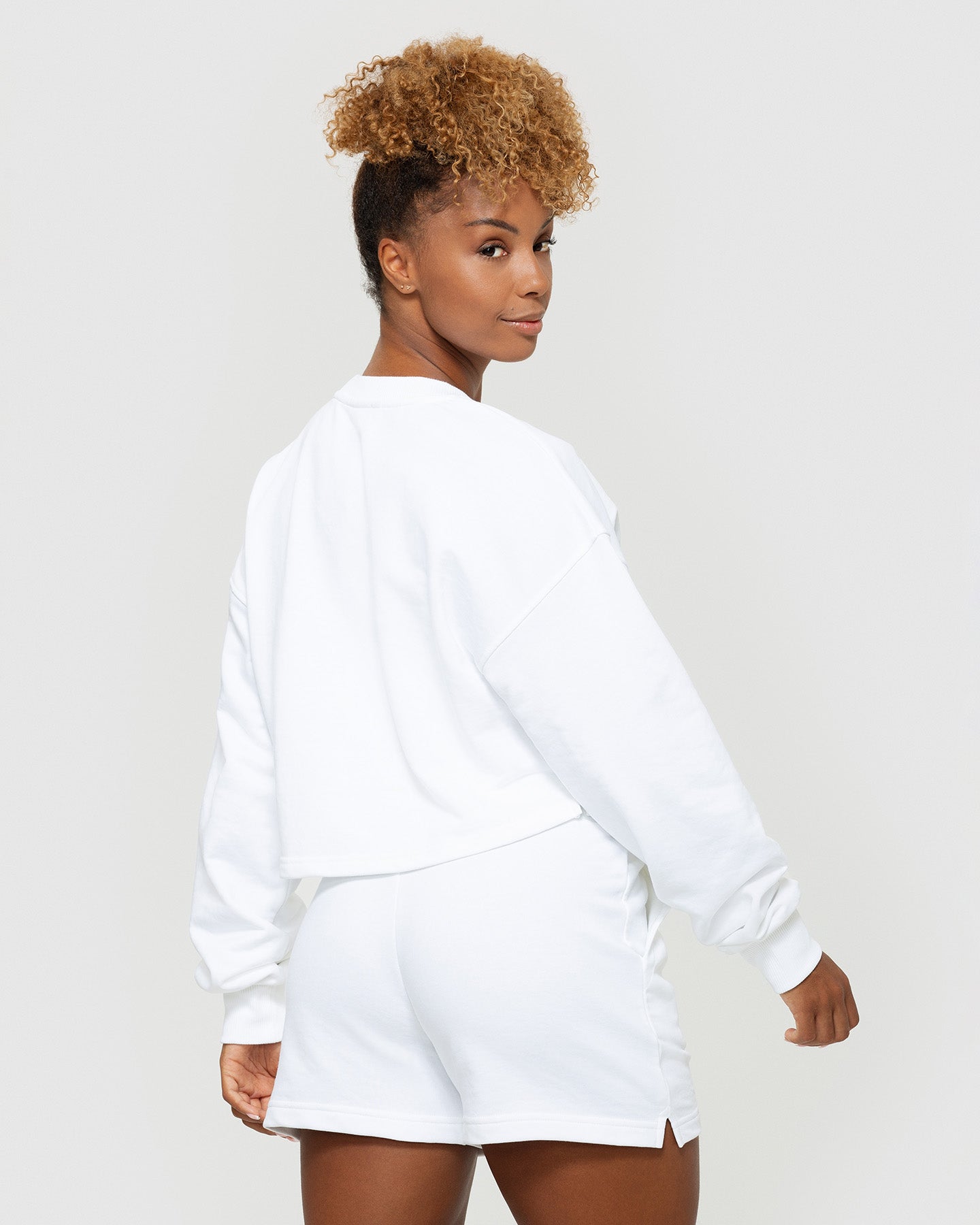 Comfort Cropped Crew Neck | White